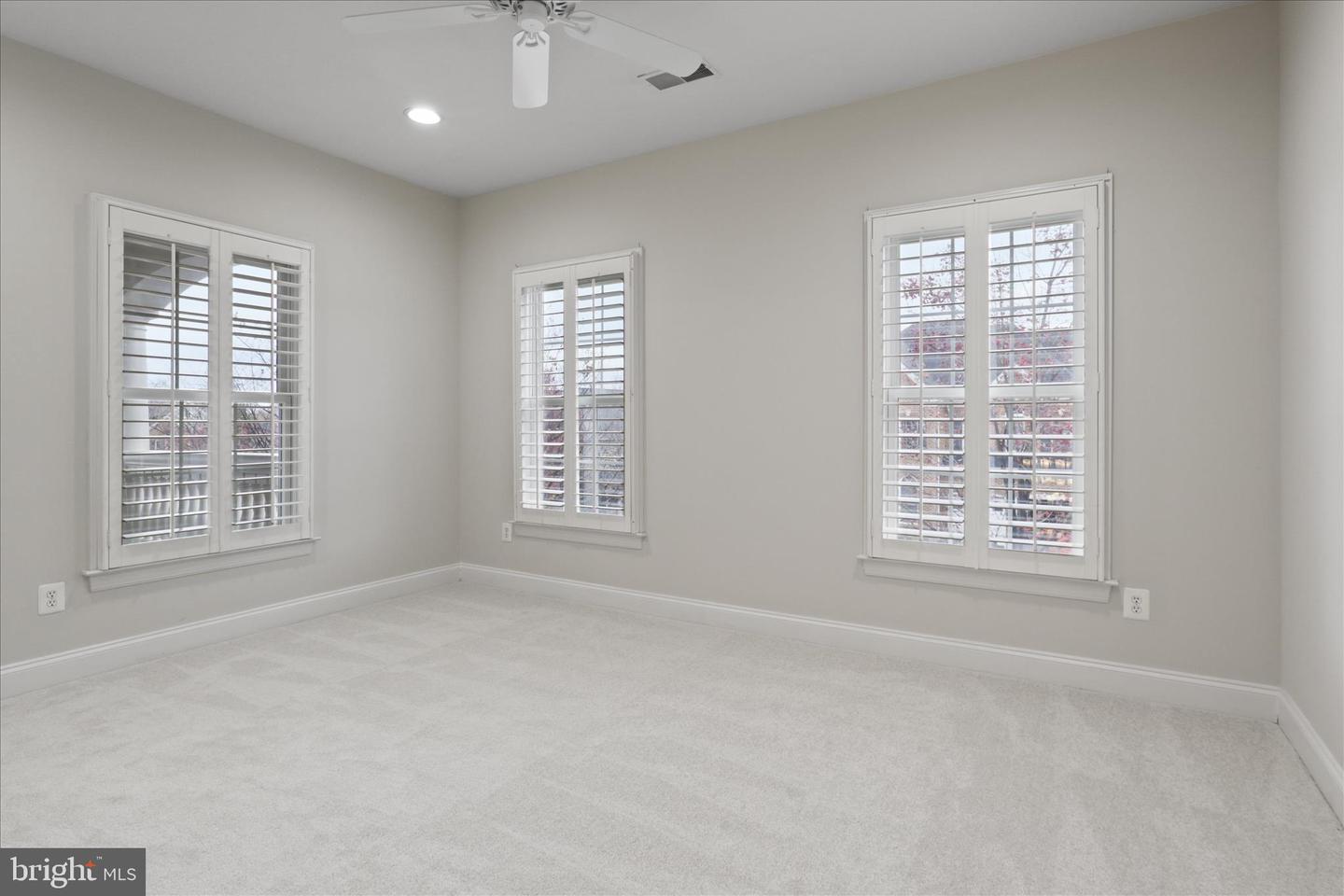 18771 THOMAS LEE WAY, LEESBURG, Virginia 20176, 6 Bedrooms Bedrooms, ,6 BathroomsBathrooms,Residential,For sale,18771 THOMAS LEE WAY,VALO2113884 MLS # VALO2113884