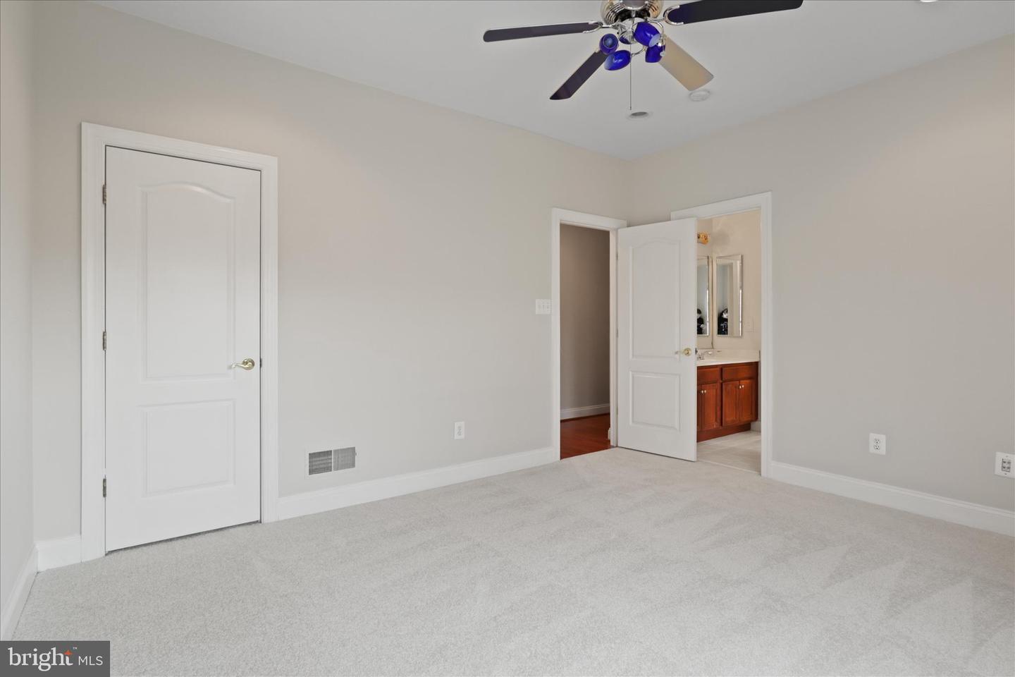 18771 THOMAS LEE WAY, LEESBURG, Virginia 20176, 6 Bedrooms Bedrooms, ,6 BathroomsBathrooms,Residential,For sale,18771 THOMAS LEE WAY,VALO2113884 MLS # VALO2113884