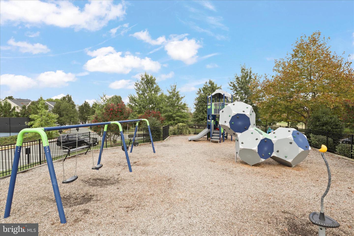 18771 THOMAS LEE WAY, LEESBURG, Virginia 20176, 6 Bedrooms Bedrooms, ,6 BathroomsBathrooms,Residential,For sale,18771 THOMAS LEE WAY,VALO2113884 MLS # VALO2113884