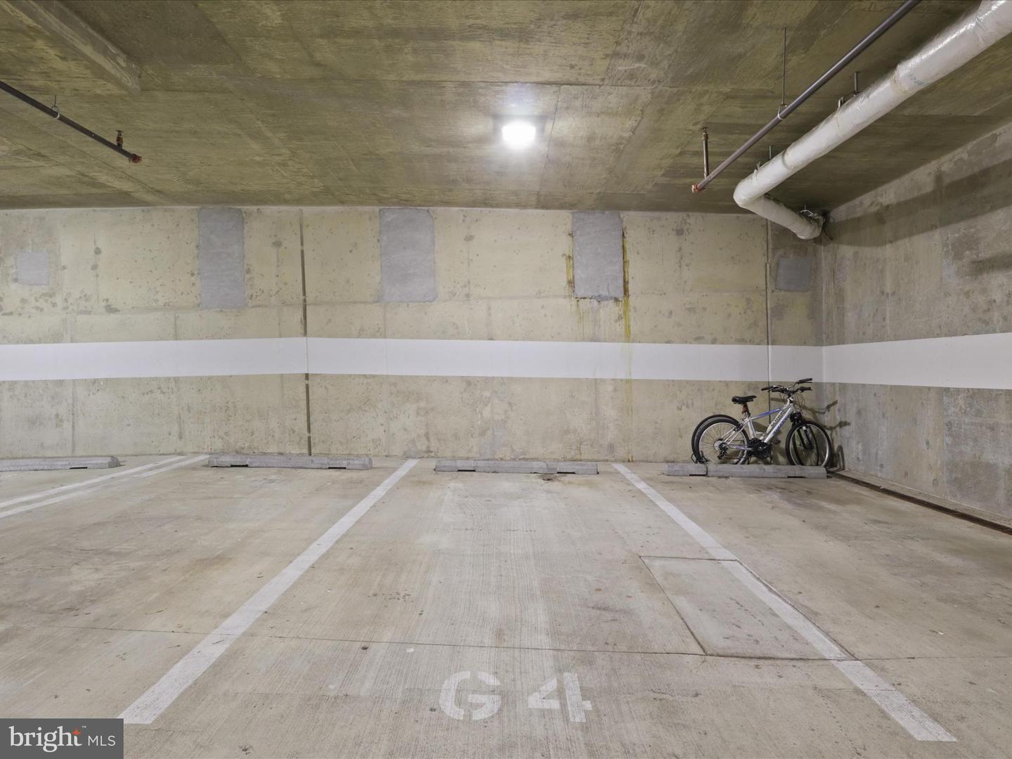 2101 N MONROE ST #212, ARLINGTON, Virginia 22207, 1 Bedroom Bedrooms, ,1 BathroomBathrooms,Residential,For sale,2101 N MONROE ST #212,VAAR2067706 MLS # VAAR2067706