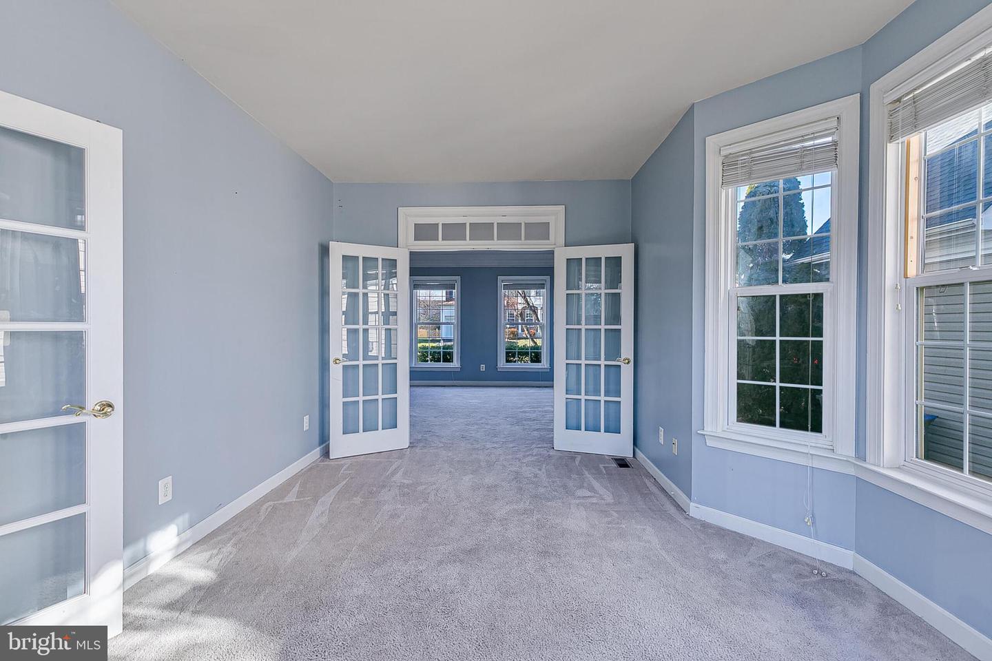 9927 BROADSWORD DR, BRISTOW, Virginia 20136, 4 Bedrooms Bedrooms, 15 Rooms Rooms,3 BathroomsBathrooms,Residential,For sale,9927 BROADSWORD DR,VAPW2110482 MLS # VAPW2110482