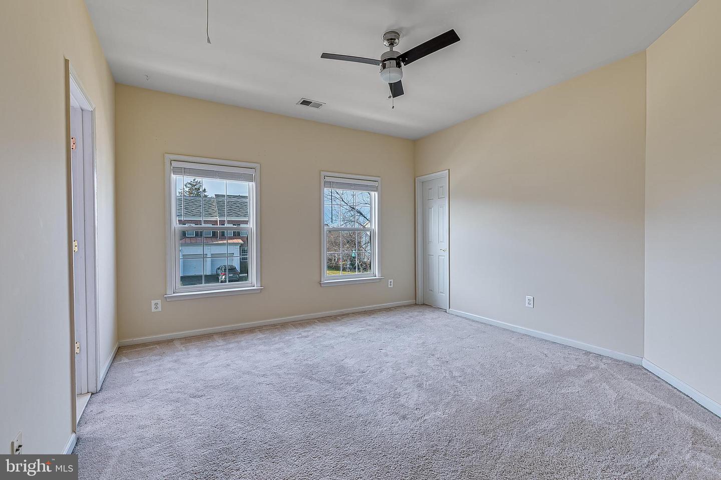 9927 BROADSWORD DR, BRISTOW, Virginia 20136, 4 Bedrooms Bedrooms, 15 Rooms Rooms,3 BathroomsBathrooms,Residential,For sale,9927 BROADSWORD DR,VAPW2110482 MLS # VAPW2110482