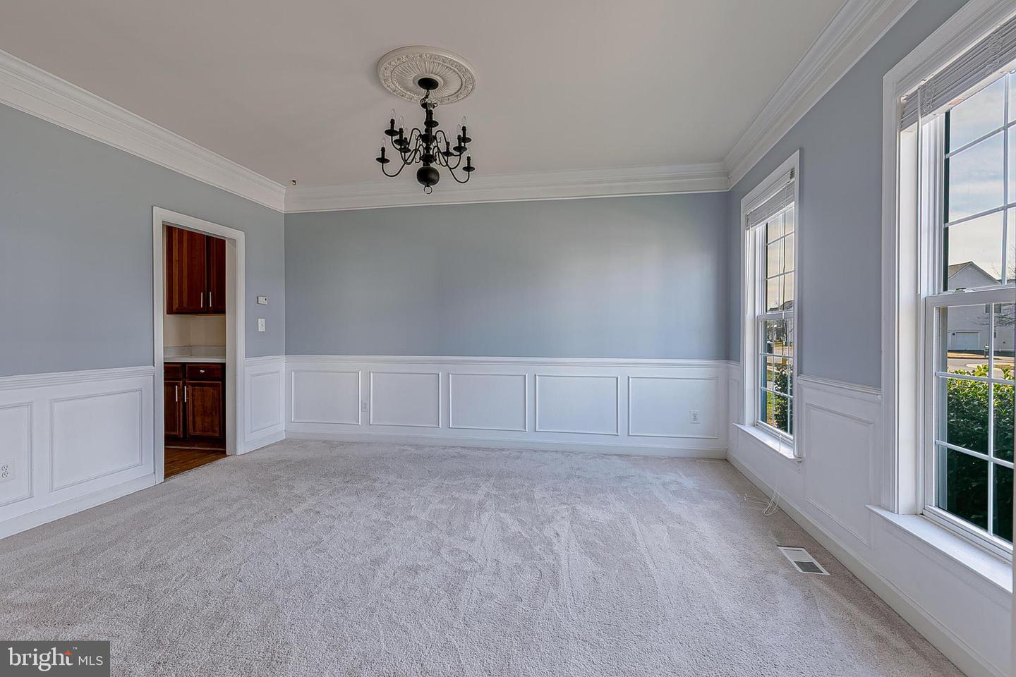 9927 BROADSWORD DR, BRISTOW, Virginia 20136, 4 Bedrooms Bedrooms, 15 Rooms Rooms,3 BathroomsBathrooms,Residential,For sale,9927 BROADSWORD DR,VAPW2110482 MLS # VAPW2110482