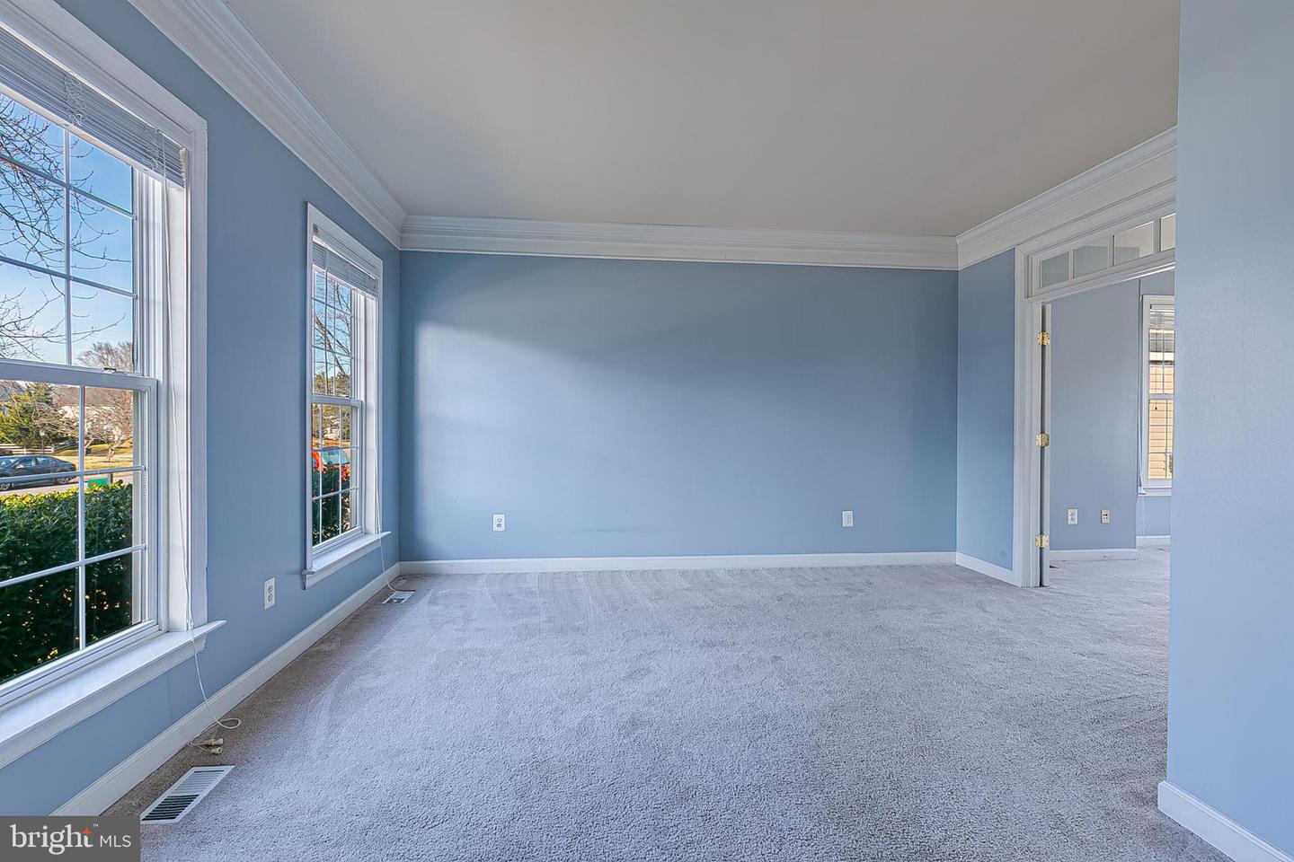 9927 BROADSWORD DR, BRISTOW, Virginia 20136, 4 Bedrooms Bedrooms, 15 Rooms Rooms,3 BathroomsBathrooms,Residential,For sale,9927 BROADSWORD DR,VAPW2110482 MLS # VAPW2110482