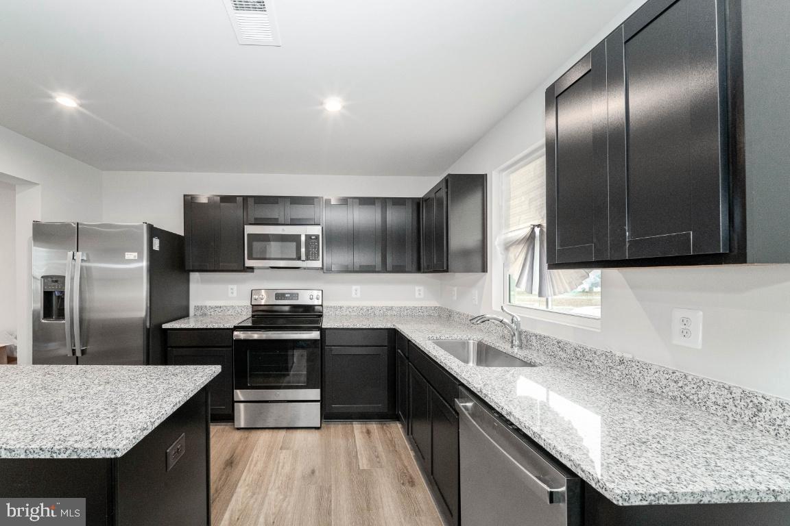 18256 CAPITAL CT, RUTHER GLEN, Virginia 22546, 3 Bedrooms Bedrooms, 6 Rooms Rooms,2 BathroomsBathrooms,Residential,For sale,18256 CAPITAL CT,VACV2009404 MLS # VACV2009404 18256 CAPITAL CT, RUTHER GLEN, Virginia 22546, 3 Bedrooms Bedrooms, 6 Rooms Rooms,2 BathroomsBathrooms,Residential,For sale,18256 CAPITAL CT,VACV2009404 MLS # VACV2009404