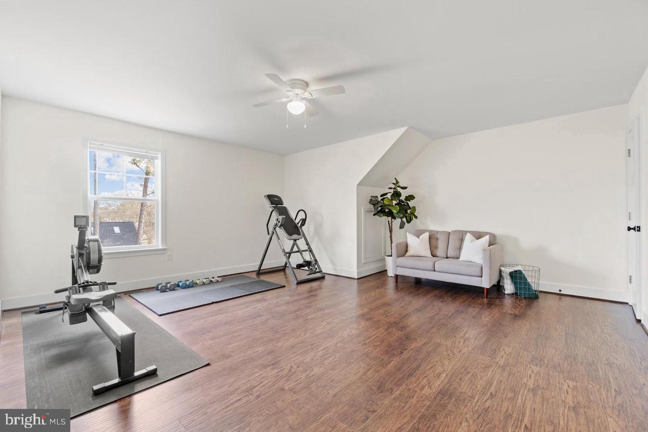 4222 LAMARRE DR, FAIRFAX, Virginia 22030, 4 Bedrooms Bedrooms, ,4 BathroomsBathrooms,Residential,For sale,4222 LAMARRE DR,VAFX2285668 MLS # VAFX2285668