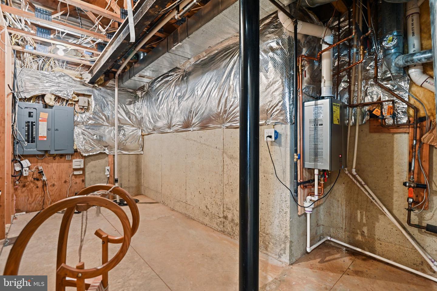 1411 WOODHURST BLVD, MCLEAN, Virginia 22102, 6 Bedrooms Bedrooms, ,5 BathroomsBathrooms,Residential,For sale,1411 WOODHURST BLVD,VAFX2285720 MLS # VAFX2285720