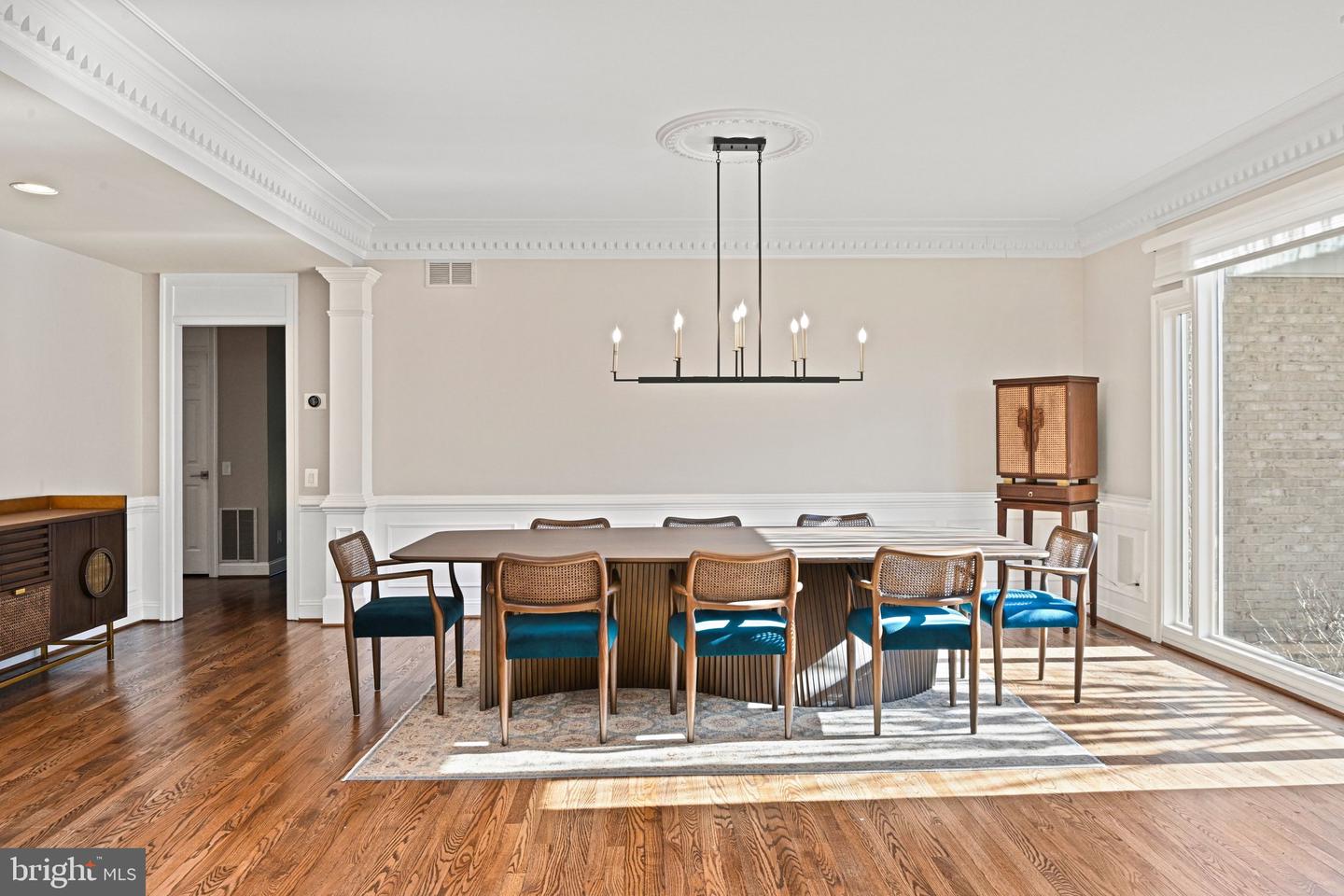 1411 WOODHURST BLVD, MCLEAN, Virginia 22102, 6 Bedrooms Bedrooms, ,5 BathroomsBathrooms,Residential,For sale,1411 WOODHURST BLVD,VAFX2285720 MLS # VAFX2285720