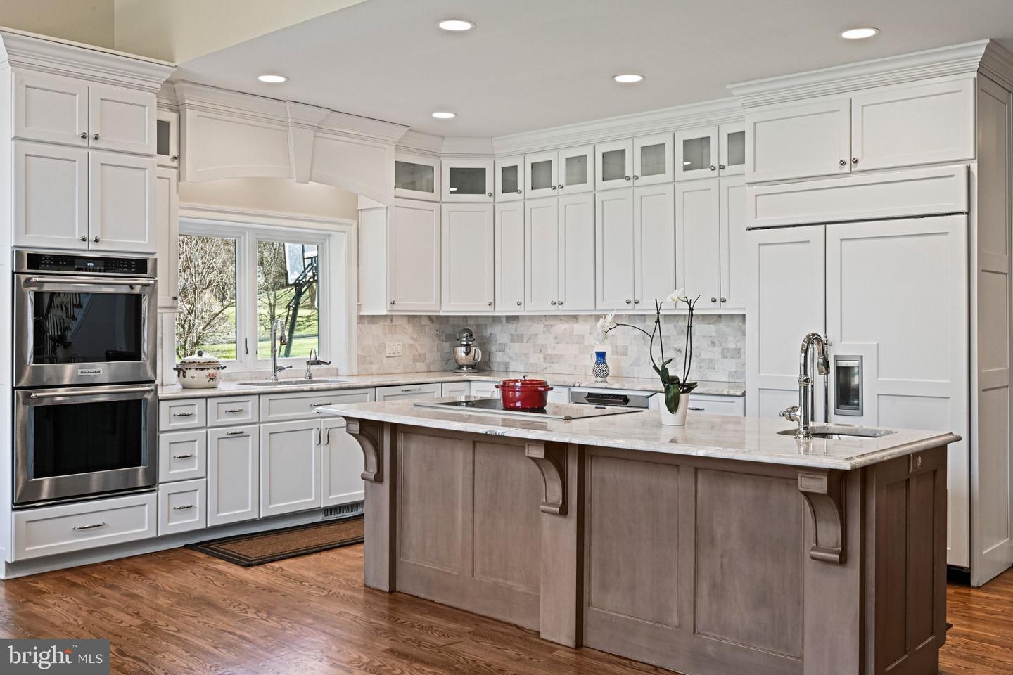 1411 WOODHURST BLVD, MCLEAN, Virginia 22102, 6 Bedrooms Bedrooms, ,5 BathroomsBathrooms,Residential,For sale,1411 WOODHURST BLVD,VAFX2285720 MLS # VAFX2285720