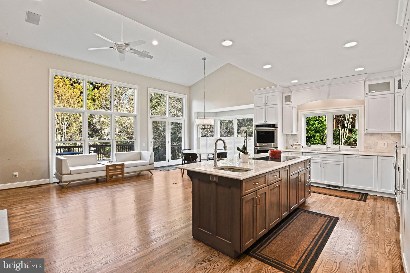 1411 WOODHURST BLVD, MCLEAN, Virginia 22102, 6 Bedrooms Bedrooms, ,5 BathroomsBathrooms,Residential,For sale,1411 WOODHURST BLVD,VAFX2285720 MLS # VAFX2285720