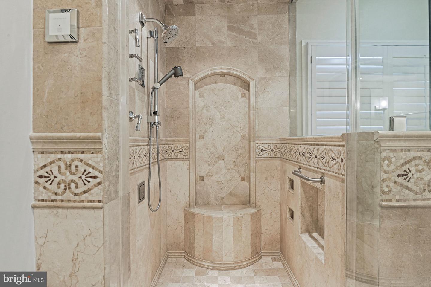 1411 WOODHURST BLVD, MCLEAN, Virginia 22102, 6 Bedrooms Bedrooms, ,5 BathroomsBathrooms,Residential,For sale,1411 WOODHURST BLVD,VAFX2285720 MLS # VAFX2285720