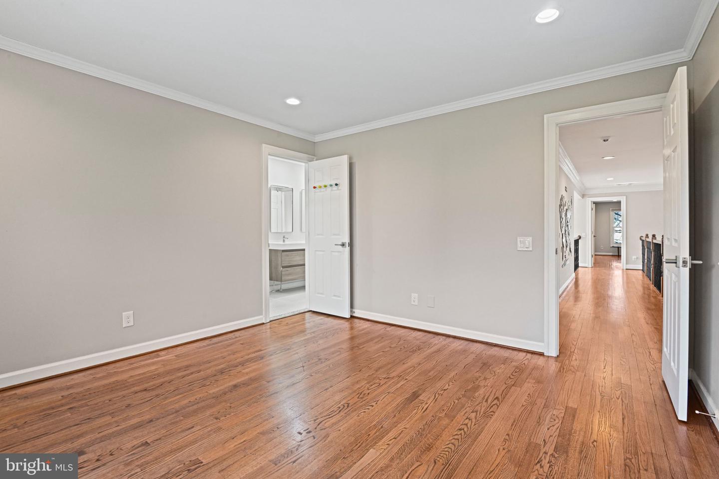 1411 WOODHURST BLVD, MCLEAN, Virginia 22102, 6 Bedrooms Bedrooms, ,5 BathroomsBathrooms,Residential,For sale,1411 WOODHURST BLVD,VAFX2285720 MLS # VAFX2285720