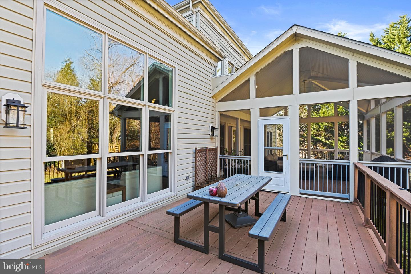 1411 WOODHURST BLVD, MCLEAN, Virginia 22102, 6 Bedrooms Bedrooms, ,5 BathroomsBathrooms,Residential,For sale,1411 WOODHURST BLVD,VAFX2285720 MLS # VAFX2285720