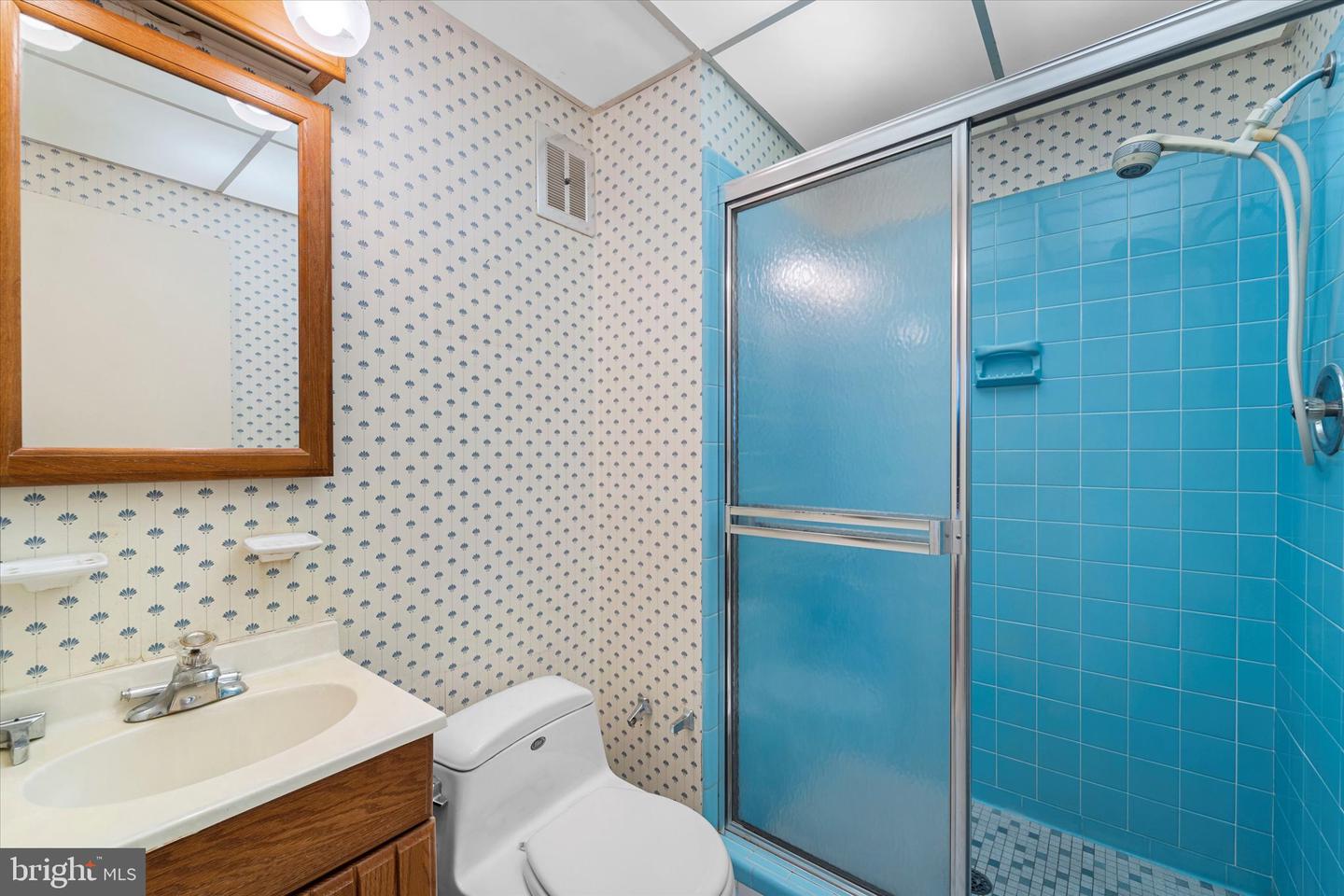 3209 ARMORY CT, FAIRFAX, Virginia 22030, 4 Bedrooms Bedrooms, ,2 BathroomsBathrooms,Residential,For sale,3209 ARMORY CT,VAFC2007658 MLS # VAFC2007658