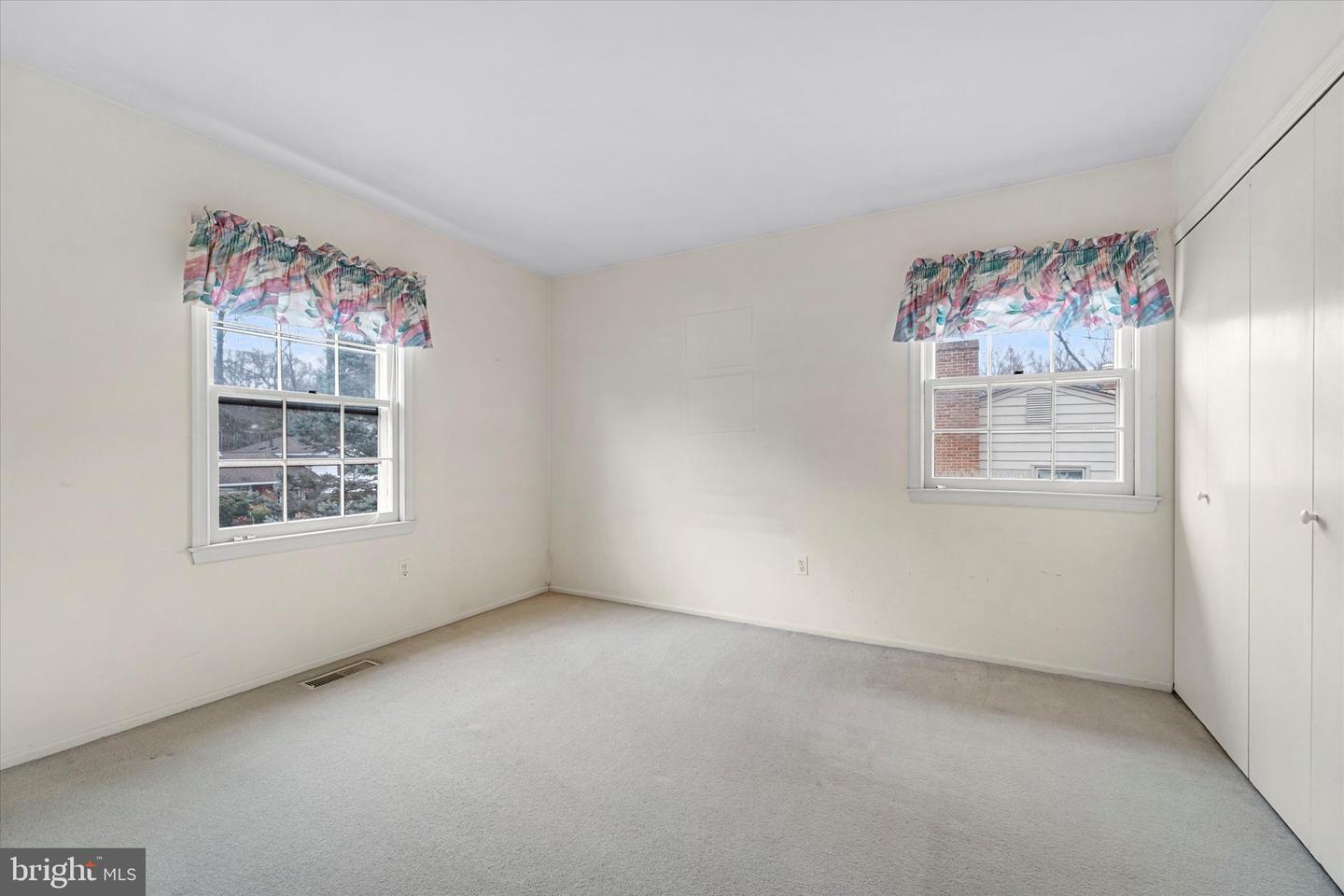 3209 ARMORY CT, FAIRFAX, Virginia 22030, 4 Bedrooms Bedrooms, ,2 BathroomsBathrooms,Residential,For sale,3209 ARMORY CT,VAFC2007658 MLS # VAFC2007658