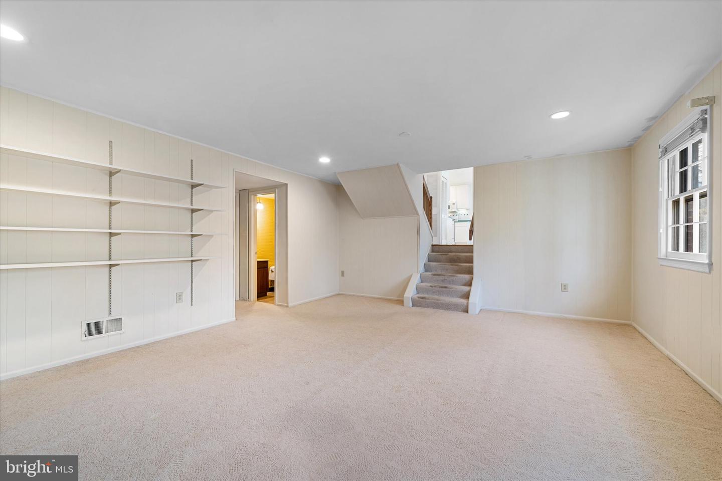 3209 ARMORY CT, FAIRFAX, Virginia 22030, 4 Bedrooms Bedrooms, ,2 BathroomsBathrooms,Residential,For sale,3209 ARMORY CT,VAFC2007658 MLS # VAFC2007658