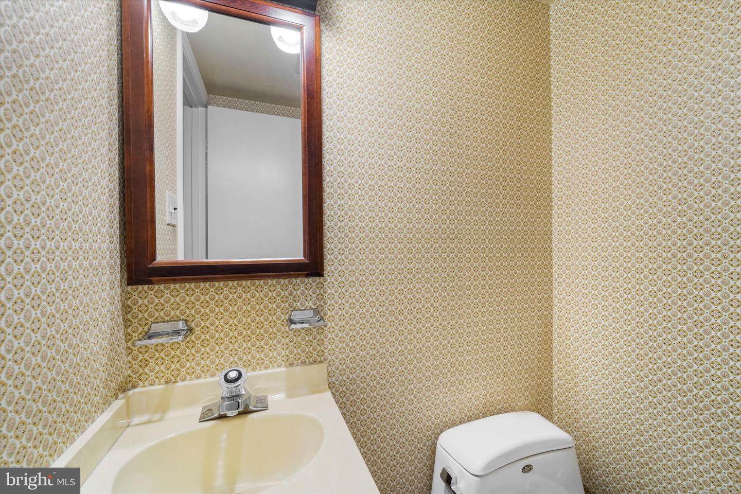 3209 ARMORY CT, FAIRFAX, Virginia 22030, 4 Bedrooms Bedrooms, ,2 BathroomsBathrooms,Residential,For sale,3209 ARMORY CT,VAFC2007658 MLS # VAFC2007658