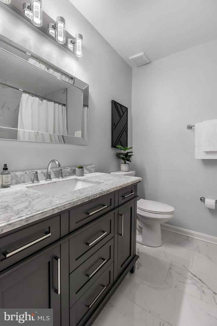 1703 SHERWOOD DR, FREDERICKSBURG, Virginia 22405, 3 Bedrooms Bedrooms, ,2 BathroomsBathrooms,Residential,For sale,1703 SHERWOOD DR,VAST2045254 MLS # VAST2045254