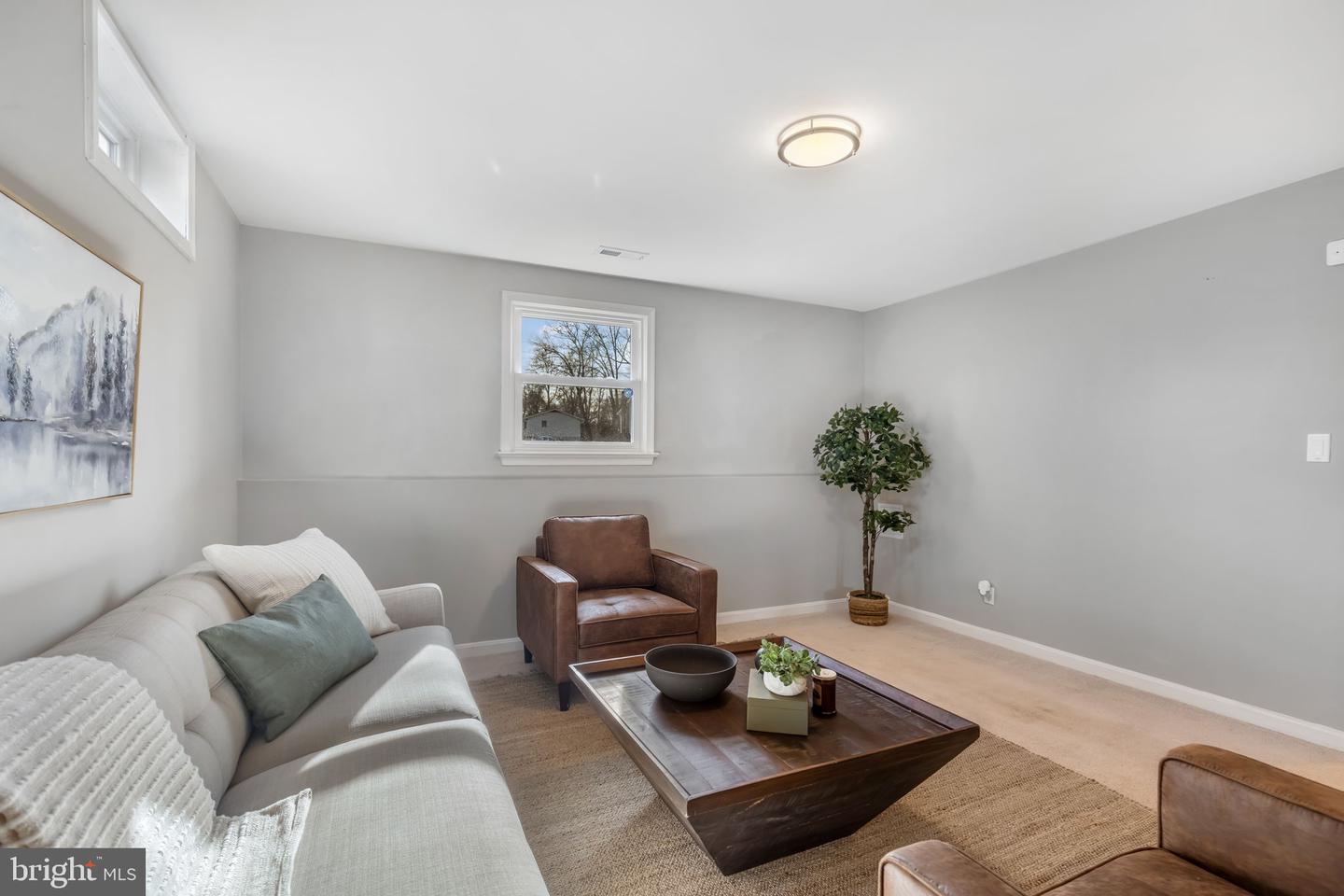 1703 SHERWOOD DR, FREDERICKSBURG, Virginia 22405, 3 Bedrooms Bedrooms, ,2 BathroomsBathrooms,Residential,For sale,1703 SHERWOOD DR,VAST2045254 MLS # VAST2045254