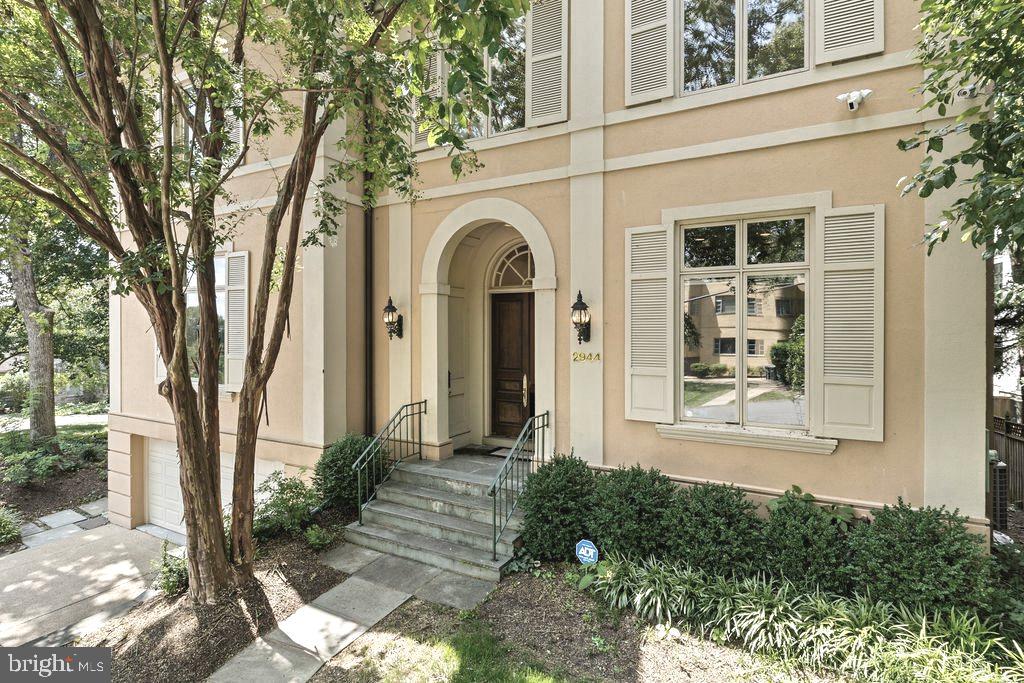 2944 UNIVERSITY TER NW, WASHINGTON, District Of Columbia 20016, 5 Bedrooms Bedrooms, ,6 BathroomsBathrooms,Residential,For sale,2944 UNIVERSITY TER NW,DCDC2241378 MLS # DCDC2241378