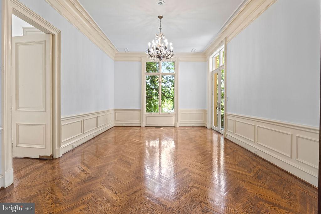 2944 UNIVERSITY TER NW, WASHINGTON, District Of Columbia 20016, 5 Bedrooms Bedrooms, ,6 BathroomsBathrooms,Residential,For sale,2944 UNIVERSITY TER NW,DCDC2241378 MLS # DCDC2241378