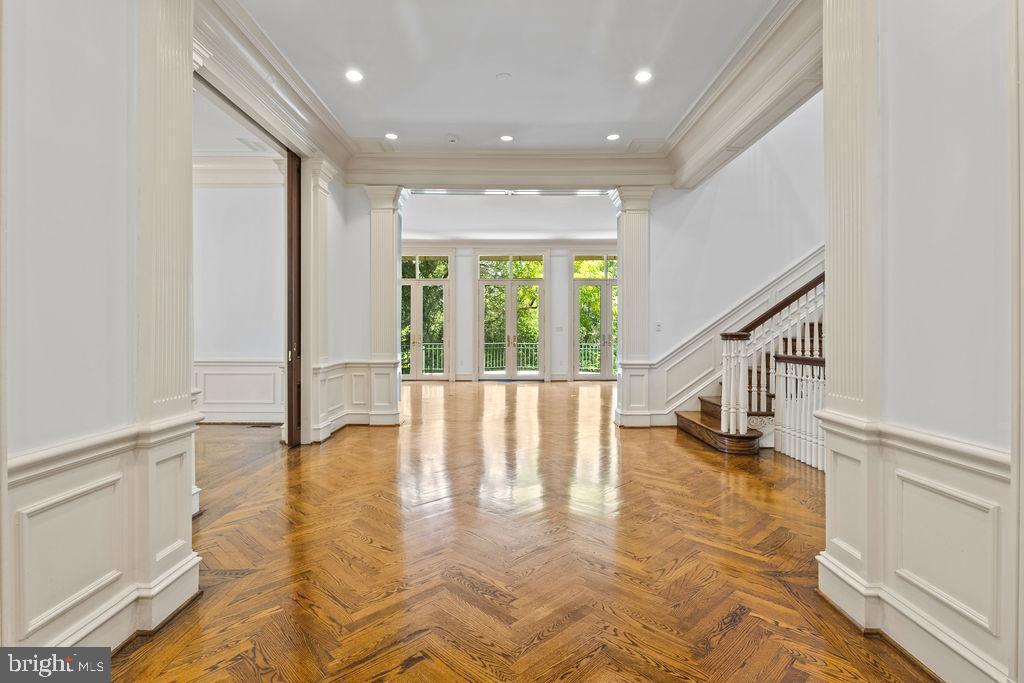 2944 UNIVERSITY TER NW, WASHINGTON, District Of Columbia 20016, 5 Bedrooms Bedrooms, ,6 BathroomsBathrooms,Residential,For sale,2944 UNIVERSITY TER NW,DCDC2241378 MLS # DCDC2241378