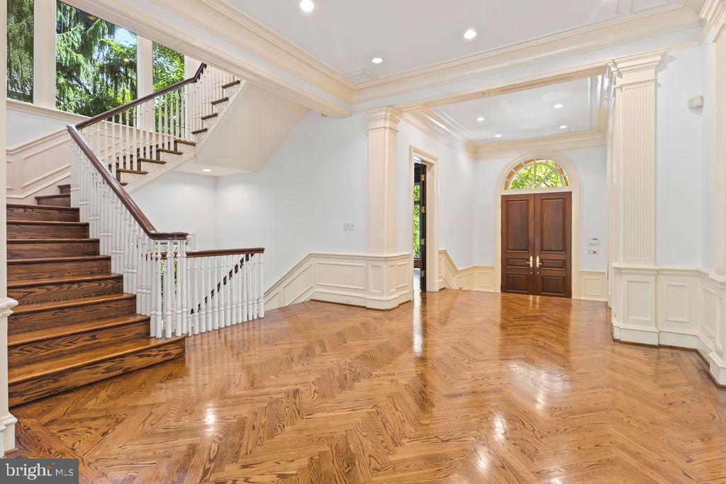 2944 UNIVERSITY TER NW, WASHINGTON, District Of Columbia 20016, 5 Bedrooms Bedrooms, ,6 BathroomsBathrooms,Residential,For sale,2944 UNIVERSITY TER NW,DCDC2241378 MLS # DCDC2241378