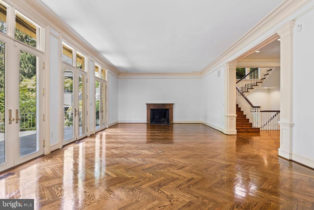 2944 UNIVERSITY TER NW, WASHINGTON, District Of Columbia 20016, 5 Bedrooms Bedrooms, ,6 BathroomsBathrooms,Residential,For sale,2944 UNIVERSITY TER NW,DCDC2241378 MLS # DCDC2241378