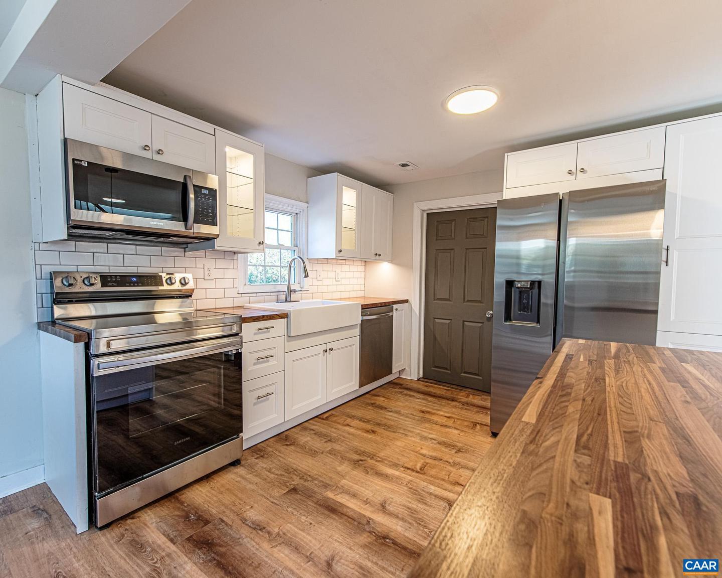 7569 PORTERS RD, ESMONT, Virginia 22937, 3 Bedrooms Bedrooms, ,2 BathroomsBathrooms,Residential,For sale,7569 PORTERS RD,672461 MLS # 672461 7569 PORTERS RD, ESMONT, Virginia 22937, 3 Bedrooms Bedrooms, ,2 BathroomsBathrooms,Residential,For sale,7569 PORTERS RD,672461 MLS # 672461