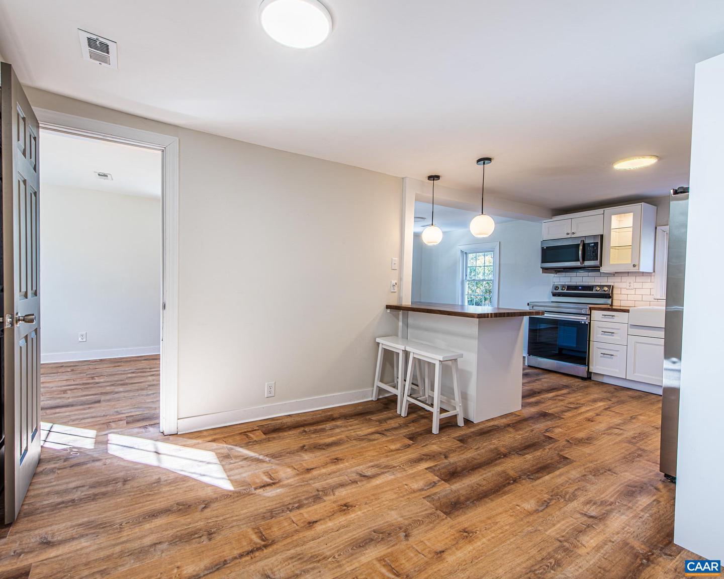 7569 PORTERS RD, ESMONT, Virginia 22937, 3 Bedrooms Bedrooms, ,2 BathroomsBathrooms,Residential,For sale,7569 PORTERS RD,672461 MLS # 672461 7569 PORTERS RD, ESMONT, Virginia 22937, 3 Bedrooms Bedrooms, ,2 BathroomsBathrooms,Residential,For sale,7569 PORTERS RD,672461 MLS # 672461