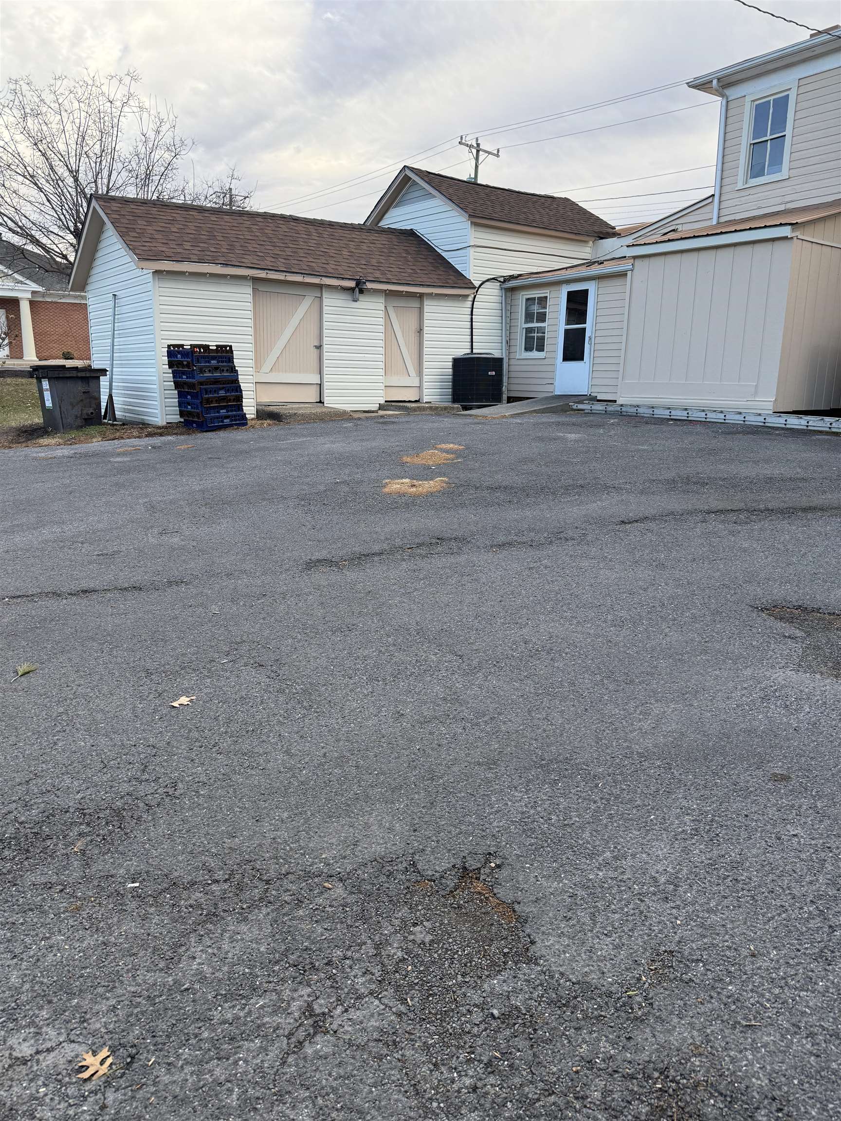 305 N MAIN ST, BRIDGEWATER, Virginia 22812, ,Commercial,305 N MAIN ST,672476 MLS # 672476 305 N MAIN ST, BRIDGEWATER, Virginia 22812, ,Commercial,305 N MAIN ST,672476 MLS # 672476