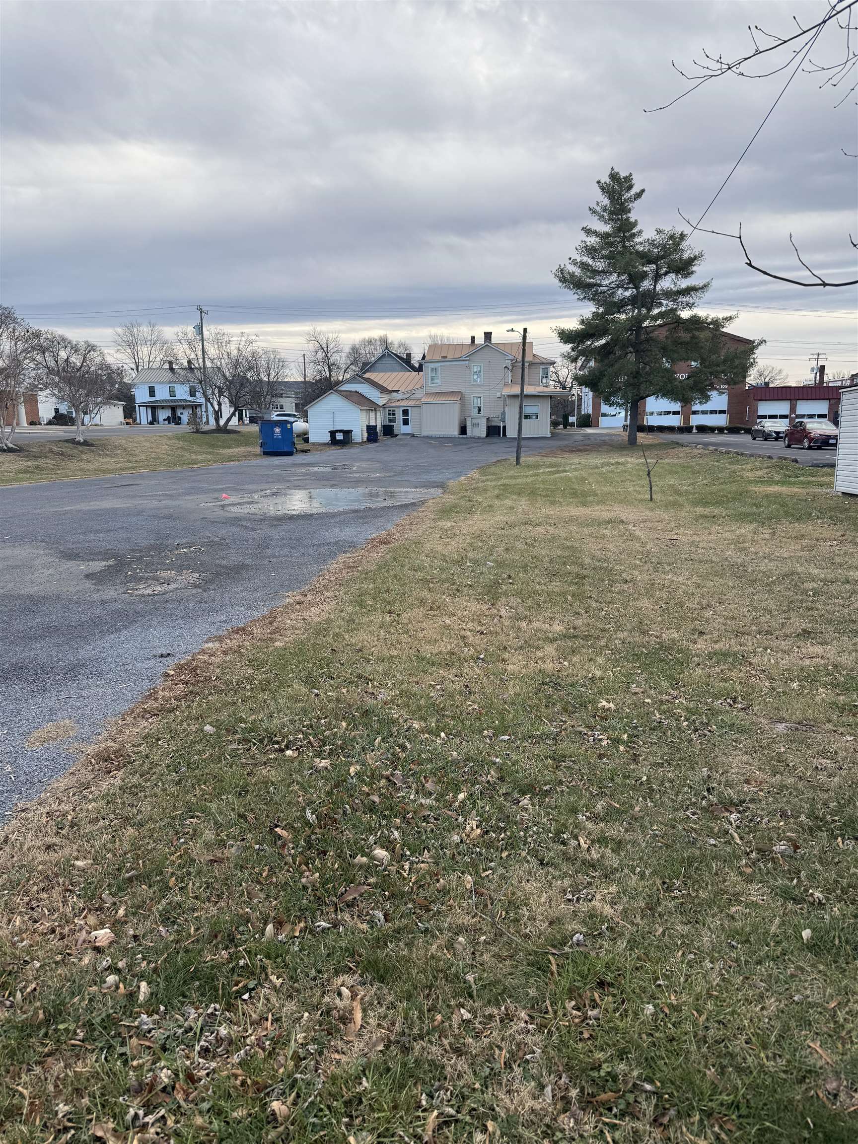 305 N MAIN ST, BRIDGEWATER, Virginia 22812, ,Commercial,305 N MAIN ST,672476 MLS # 672476 305 N MAIN ST, BRIDGEWATER, Virginia 22812, ,Commercial,305 N MAIN ST,672476 MLS # 672476