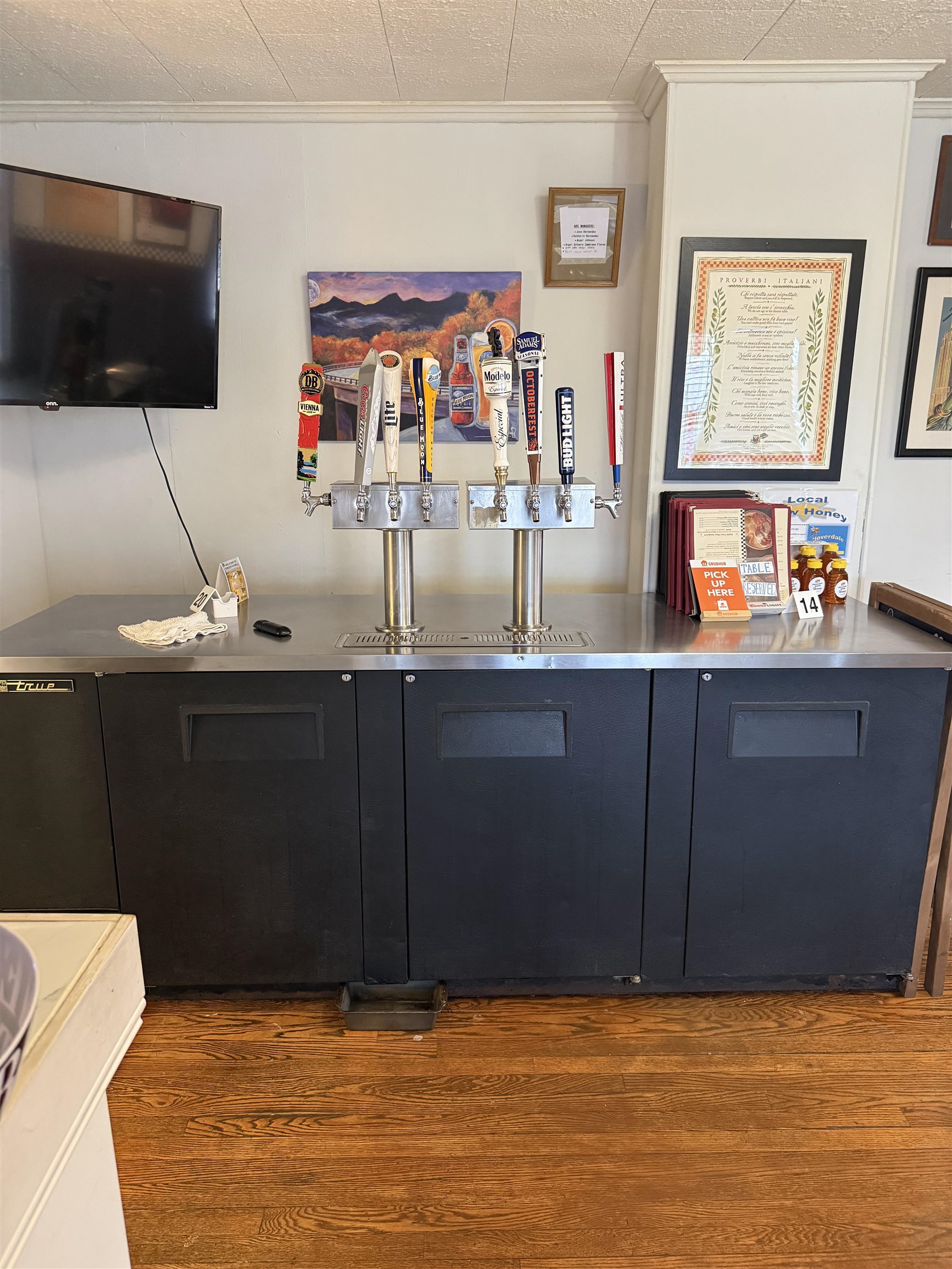 305 N MAIN ST, BRIDGEWATER, Virginia 22812, ,Commercial,305 N MAIN ST,672476 MLS # 672476 305 N MAIN ST, BRIDGEWATER, Virginia 22812, ,Commercial,305 N MAIN ST,672476 MLS # 672476