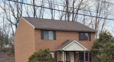 628 & 630 D ST, STAUNTON, Virginia 24401, ,Residential,628 & 630 D ST,657103 MLS # 657103