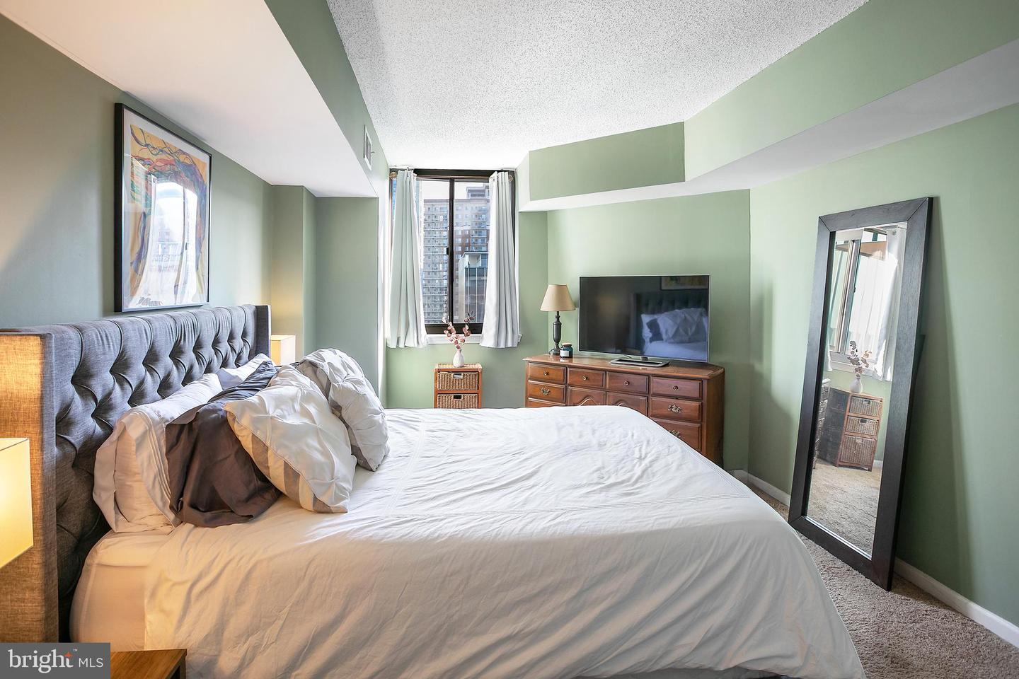 1001 N RANDOLPH ST N #1020, ARLINGTON, Virginia 22201, 1 Bedroom Bedrooms, ,1 BathroomBathrooms,Residential,For sale,1001 N RANDOLPH ST N #1020,VAAR2058554 MLS # VAAR2058554