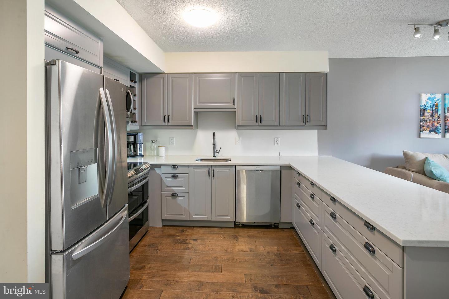 1001 N RANDOLPH ST N #1020, ARLINGTON, Virginia 22201, 1 Bedroom Bedrooms, ,1 BathroomBathrooms,Residential,For sale,1001 N RANDOLPH ST N #1020,VAAR2058554 MLS # VAAR2058554