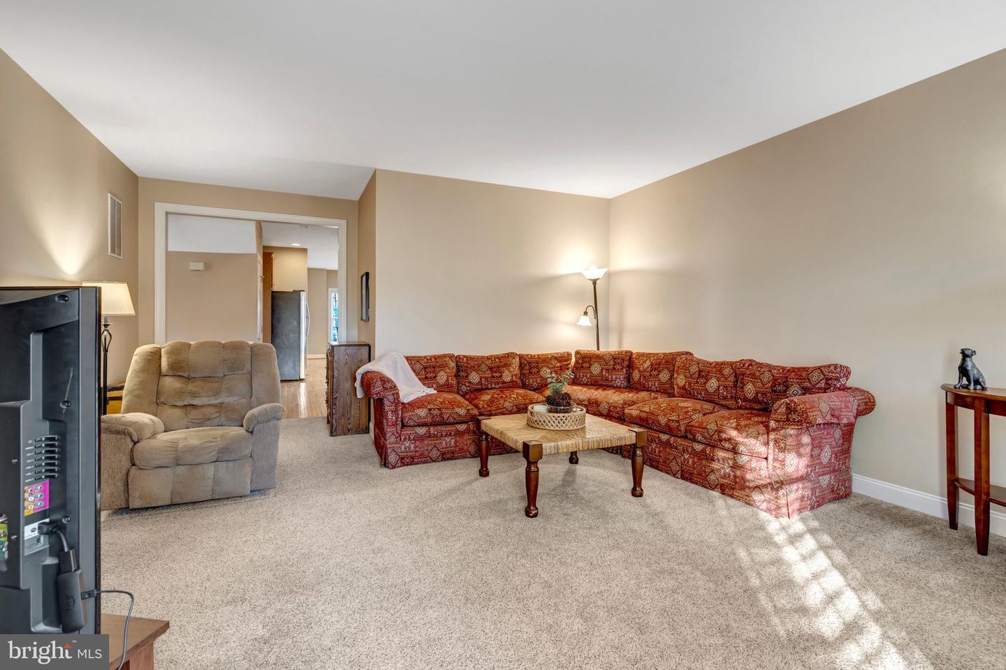 25675 TREMAINE TER, CHANTILLY, Virginia 20152, 3 Bedrooms Bedrooms, ,2 BathroomsBathrooms,Residential,For sale,25675 TREMAINE TER,VALO2103344 MLS # VALO2103344