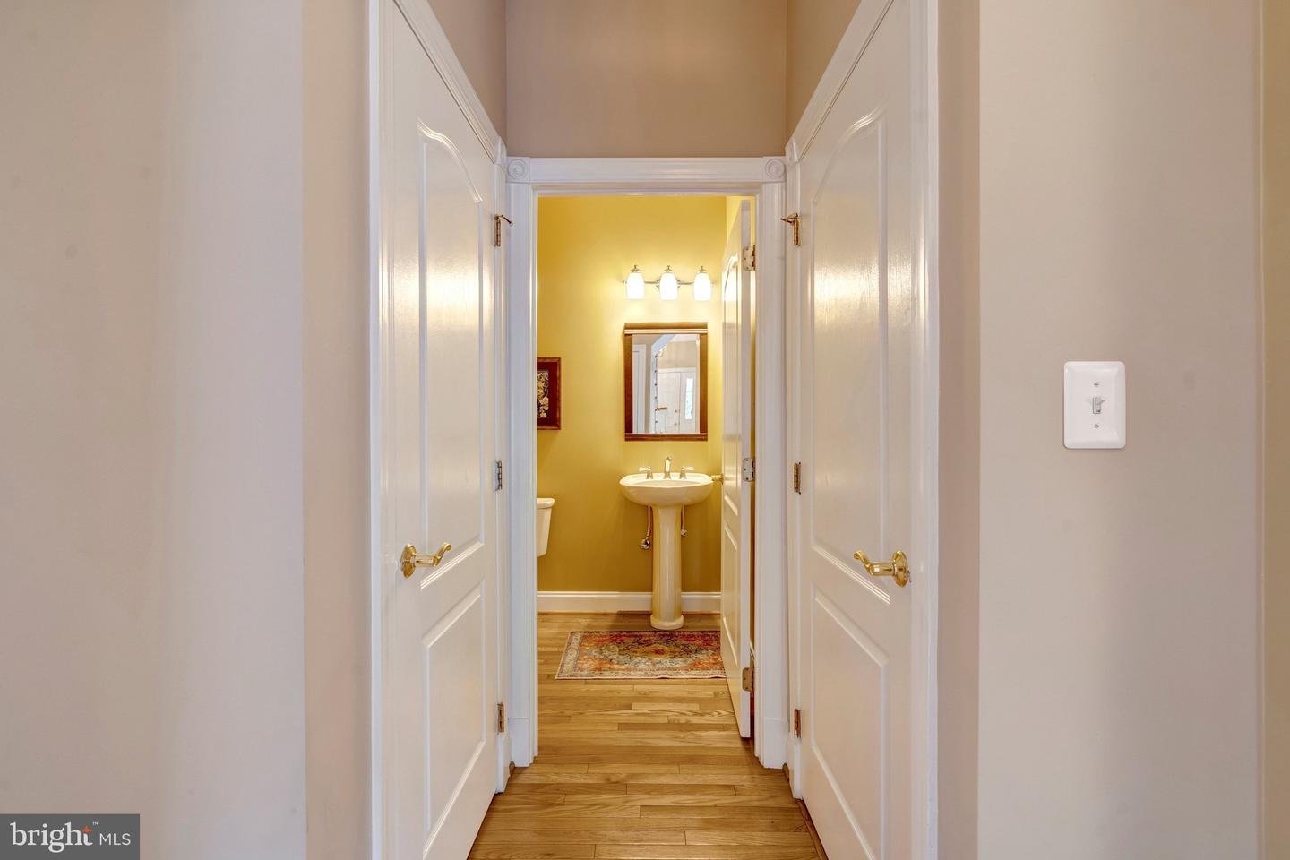 25675 TREMAINE TER, CHANTILLY, Virginia 20152, 3 Bedrooms Bedrooms, ,2 BathroomsBathrooms,Residential,For sale,25675 TREMAINE TER,VALO2103344 MLS # VALO2103344