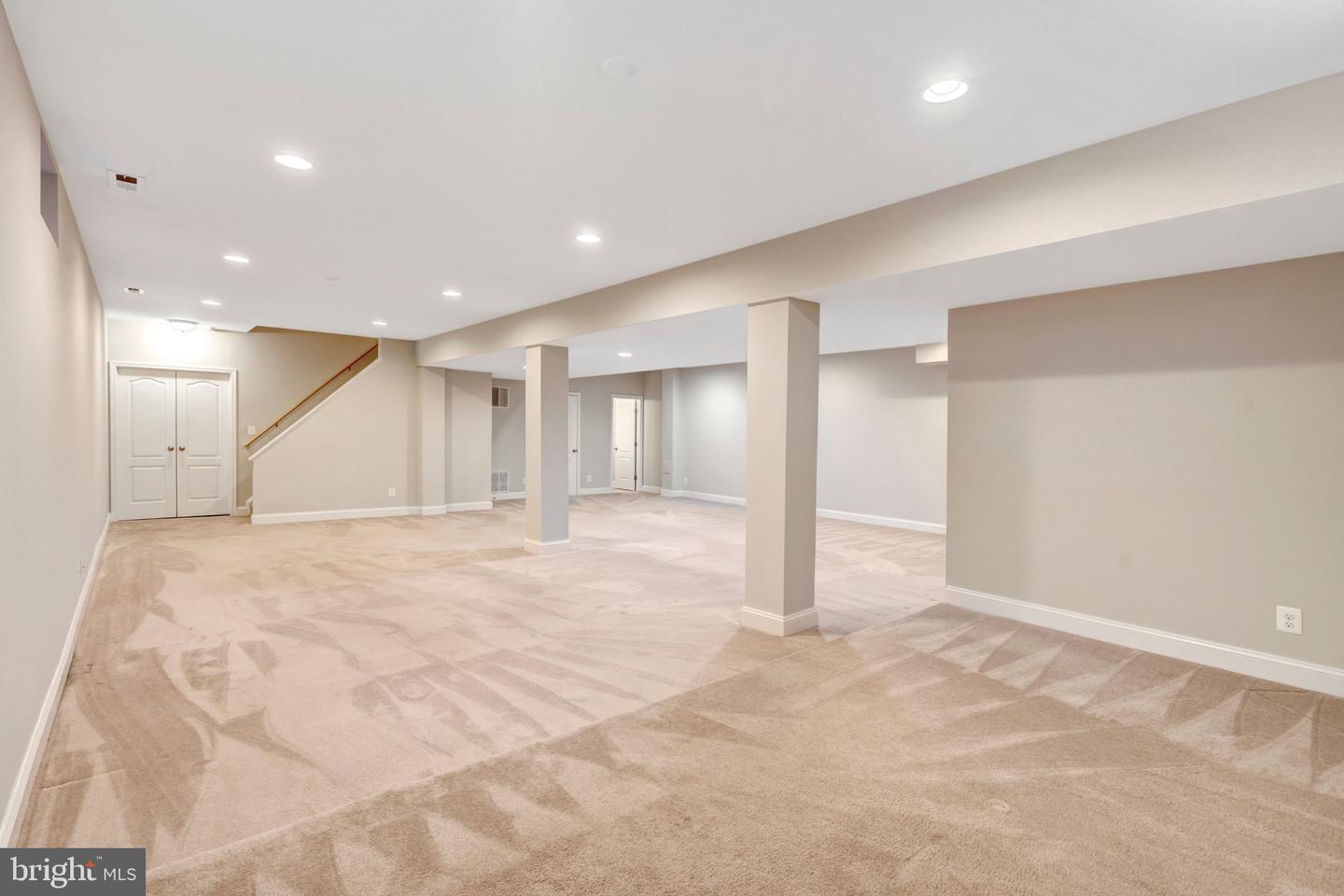 25675 TREMAINE TER, CHANTILLY, Virginia 20152, 3 Bedrooms Bedrooms, ,2 BathroomsBathrooms,Residential,For sale,25675 TREMAINE TER,VALO2103344 MLS # VALO2103344