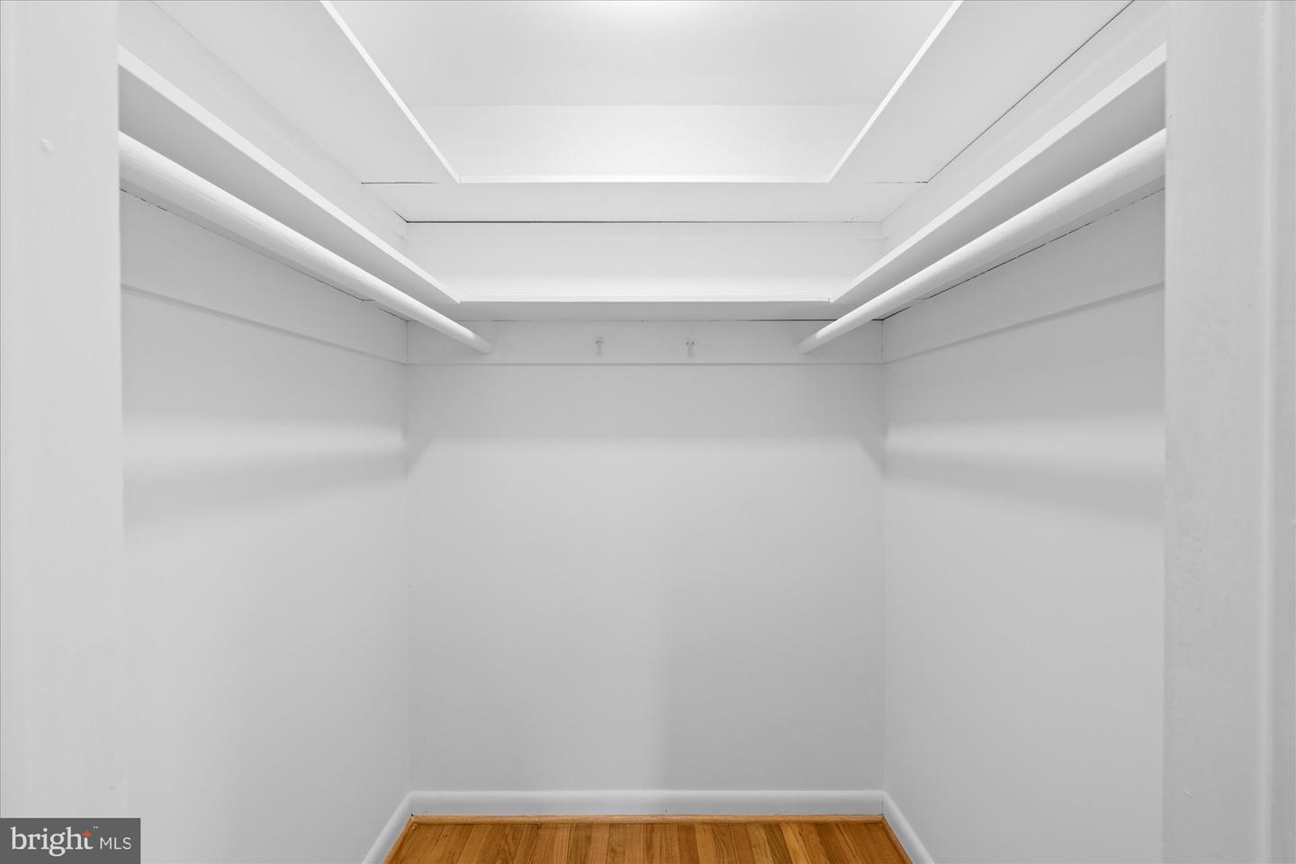 4714 33RD ST N, ARLINGTON, Virginia 22207, 4 Bedrooms Bedrooms, ,3 BathroomsBathrooms,Residential,For sale,4714 33RD ST N,VAAR2062846 MLS # VAAR2062846