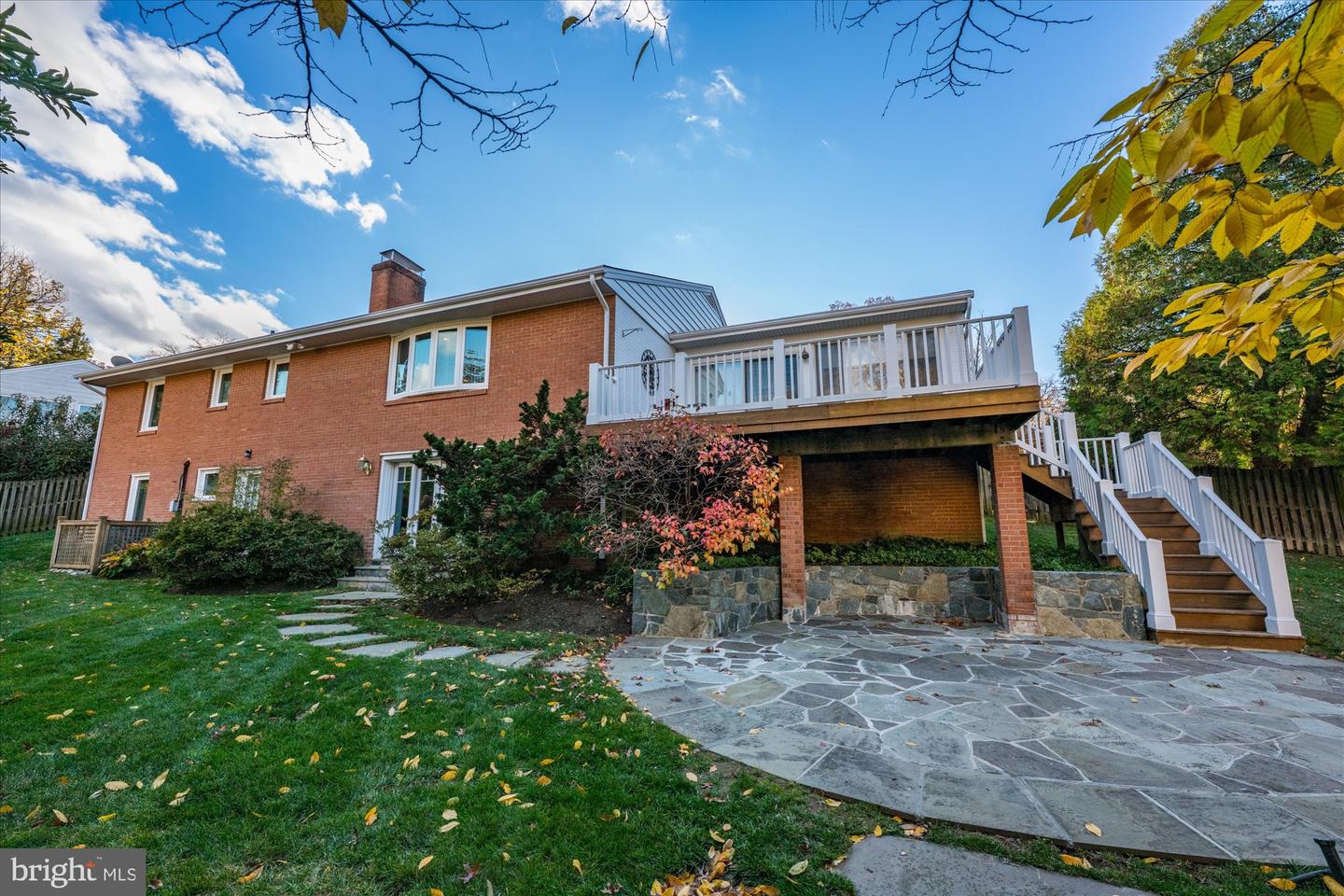 4714 33RD ST N, ARLINGTON, Virginia 22207, 4 Bedrooms Bedrooms, ,3 BathroomsBathrooms,Residential,For sale,4714 33RD ST N,VAAR2062846 MLS # VAAR2062846