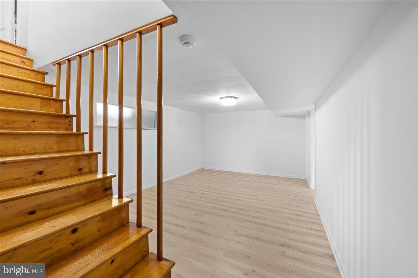 4714 33RD ST N, ARLINGTON, Virginia 22207, 4 Bedrooms Bedrooms, ,3 BathroomsBathrooms,Residential,For sale,4714 33RD ST N,VAAR2062846 MLS # VAAR2062846