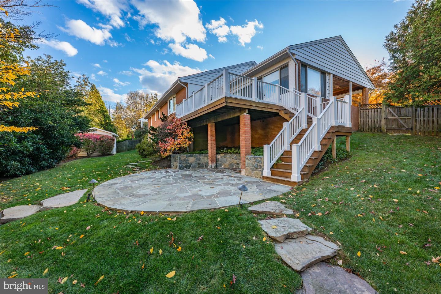 4714 33RD ST N, ARLINGTON, Virginia 22207, 4 Bedrooms Bedrooms, ,3 BathroomsBathrooms,Residential,For sale,4714 33RD ST N,VAAR2062846 MLS # VAAR2062846