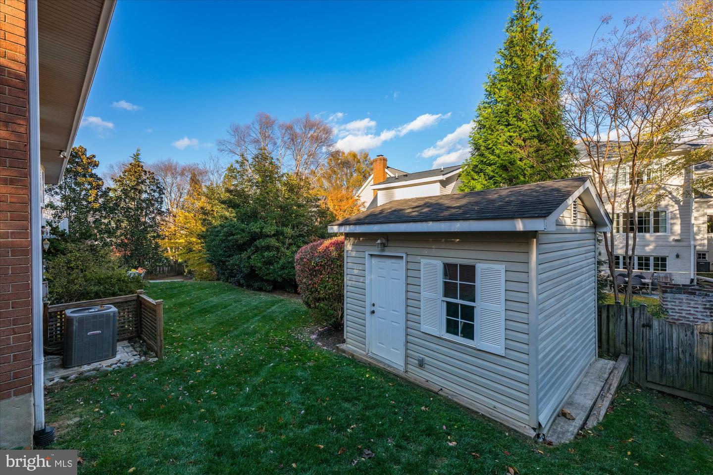 4714 33RD ST N, ARLINGTON, Virginia 22207, 4 Bedrooms Bedrooms, ,3 BathroomsBathrooms,Residential,For sale,4714 33RD ST N,VAAR2062846 MLS # VAAR2062846