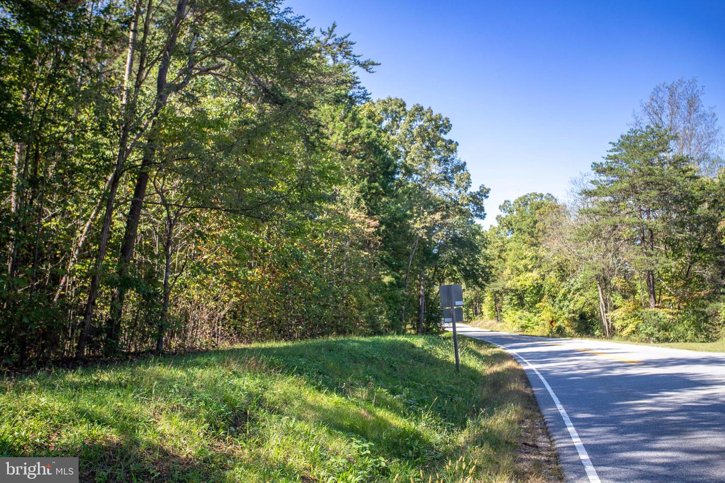 TBD RICHMOND HWY #1, GLADSTONE, Virginia 24553, ,Land,For sale,TBD RICHMOND HWY #1,VANL2000620 MLS # VANL2000620