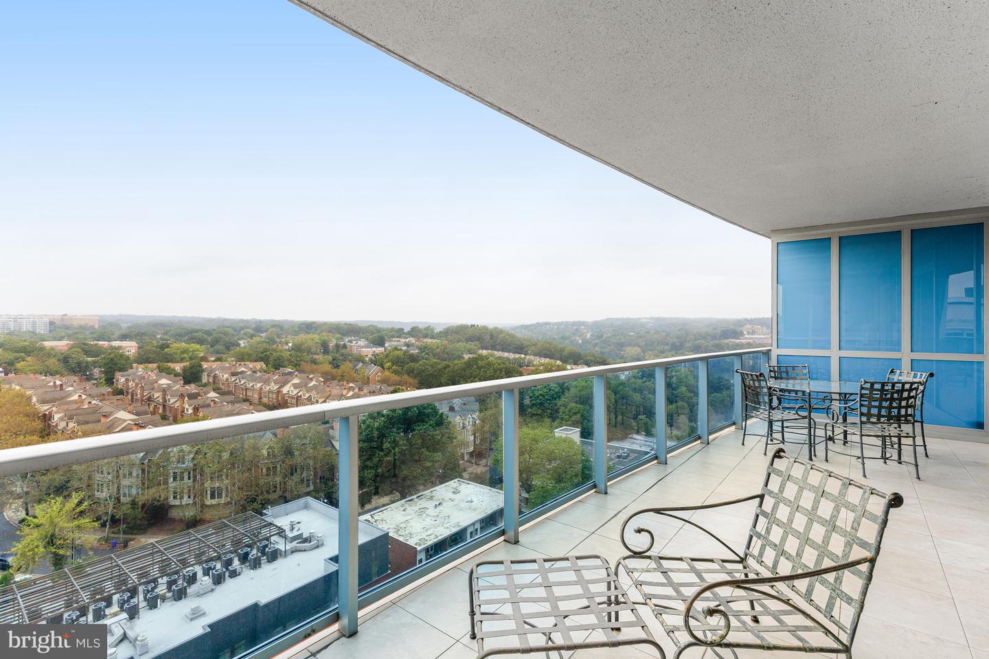 1881 N NASH ST #1706, ARLINGTON, Virginia 22209, 1 Bedroom Bedrooms, ,2 BathroomsBathrooms,Residential,For sale,1881 N NASH ST #1706,VAAR2064256 MLS # VAAR2064256