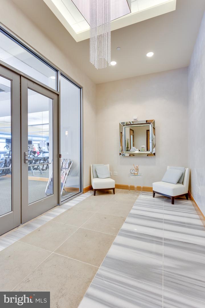 1881 N NASH ST #1706, ARLINGTON, Virginia 22209, 1 Bedroom Bedrooms, ,2 BathroomsBathrooms,Residential,For sale,1881 N NASH ST #1706,VAAR2064256 MLS # VAAR2064256