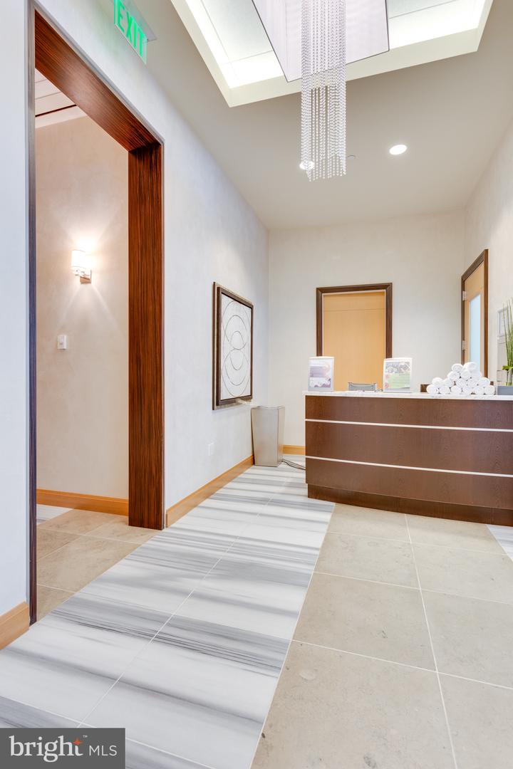 1881 N NASH ST #1706, ARLINGTON, Virginia 22209, 1 Bedroom Bedrooms, ,2 BathroomsBathrooms,Residential,For sale,1881 N NASH ST #1706,VAAR2064256 MLS # VAAR2064256