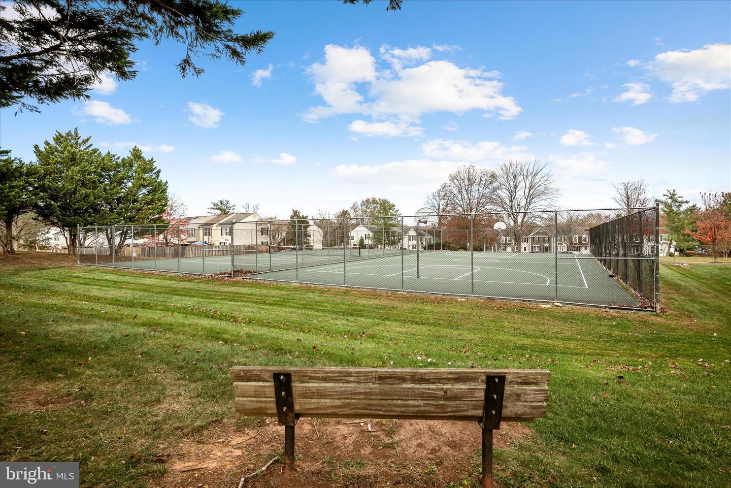 15 MARIAN CT, STERLING, Virginia 20165, 2 Bedrooms Bedrooms, ,2 BathroomsBathrooms,Residential,For sale,15 MARIAN CT,VALO2108318 MLS # VALO2108318