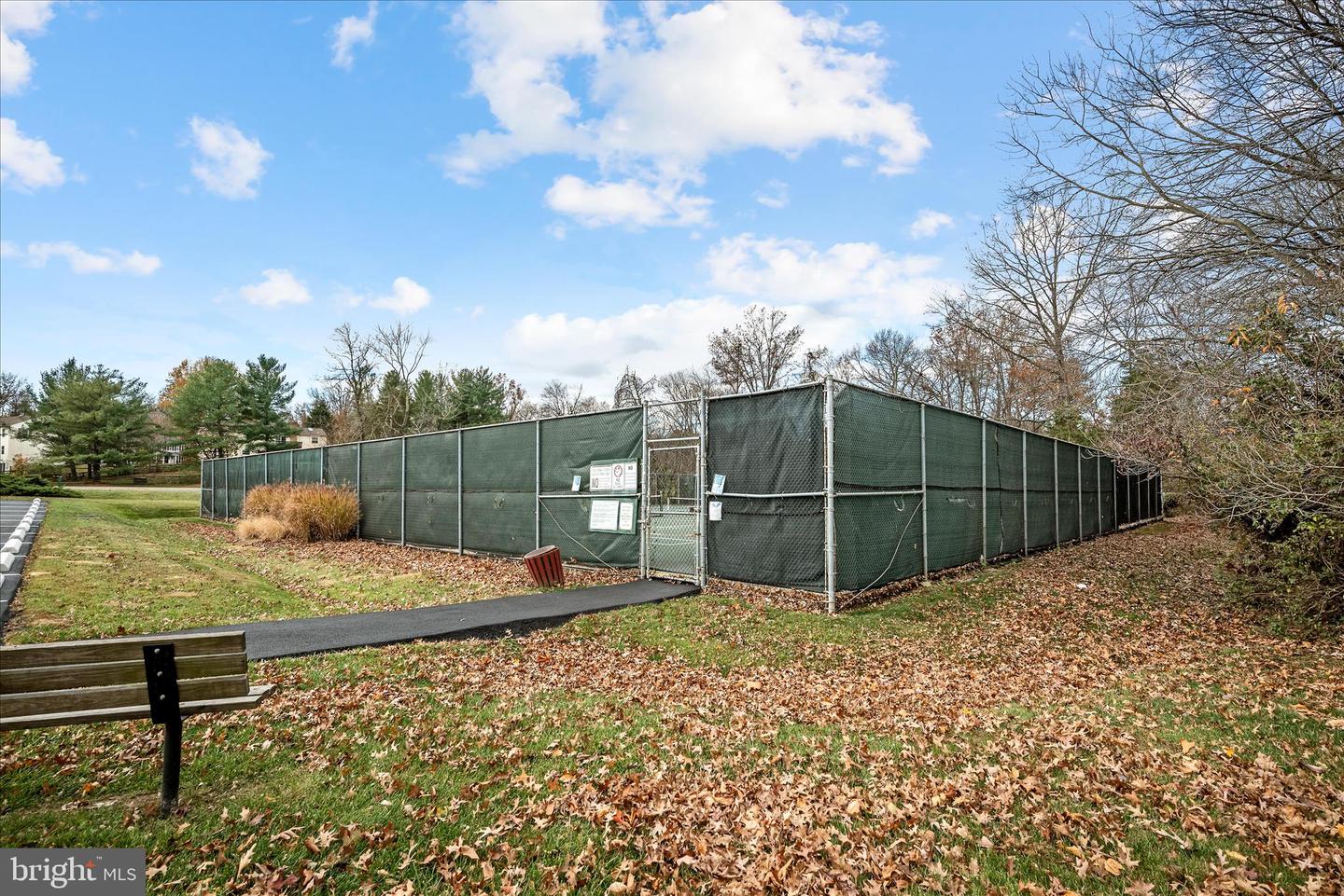 15 MARIAN CT, STERLING, Virginia 20165, 2 Bedrooms Bedrooms, ,2 BathroomsBathrooms,Residential,For sale,15 MARIAN CT,VALO2108318 MLS # VALO2108318